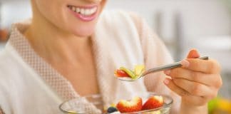 The Best Time of the Day to Eat Fruit (Backed by Science!)