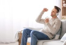 8 Proven Ways To Boost Your Mood When You’re Feeling Down Boost mood when feeling down