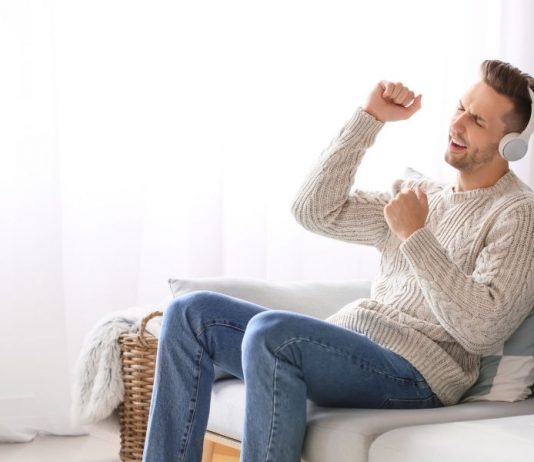 8 Proven Ways To Boost Your Mood When You’re Feeling Down Boost mood when feeling down